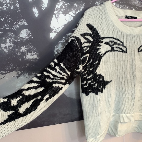 Eagle 🦅 sweater Large - Picture 6 of 6